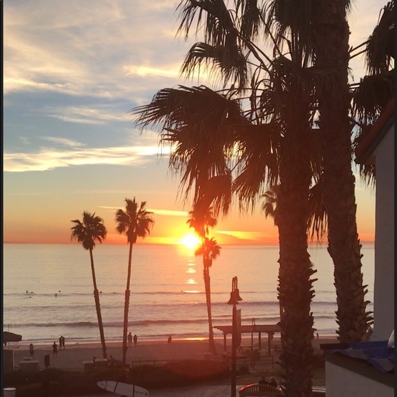 Meet your Posher, Colleen - Picture 2 of 3